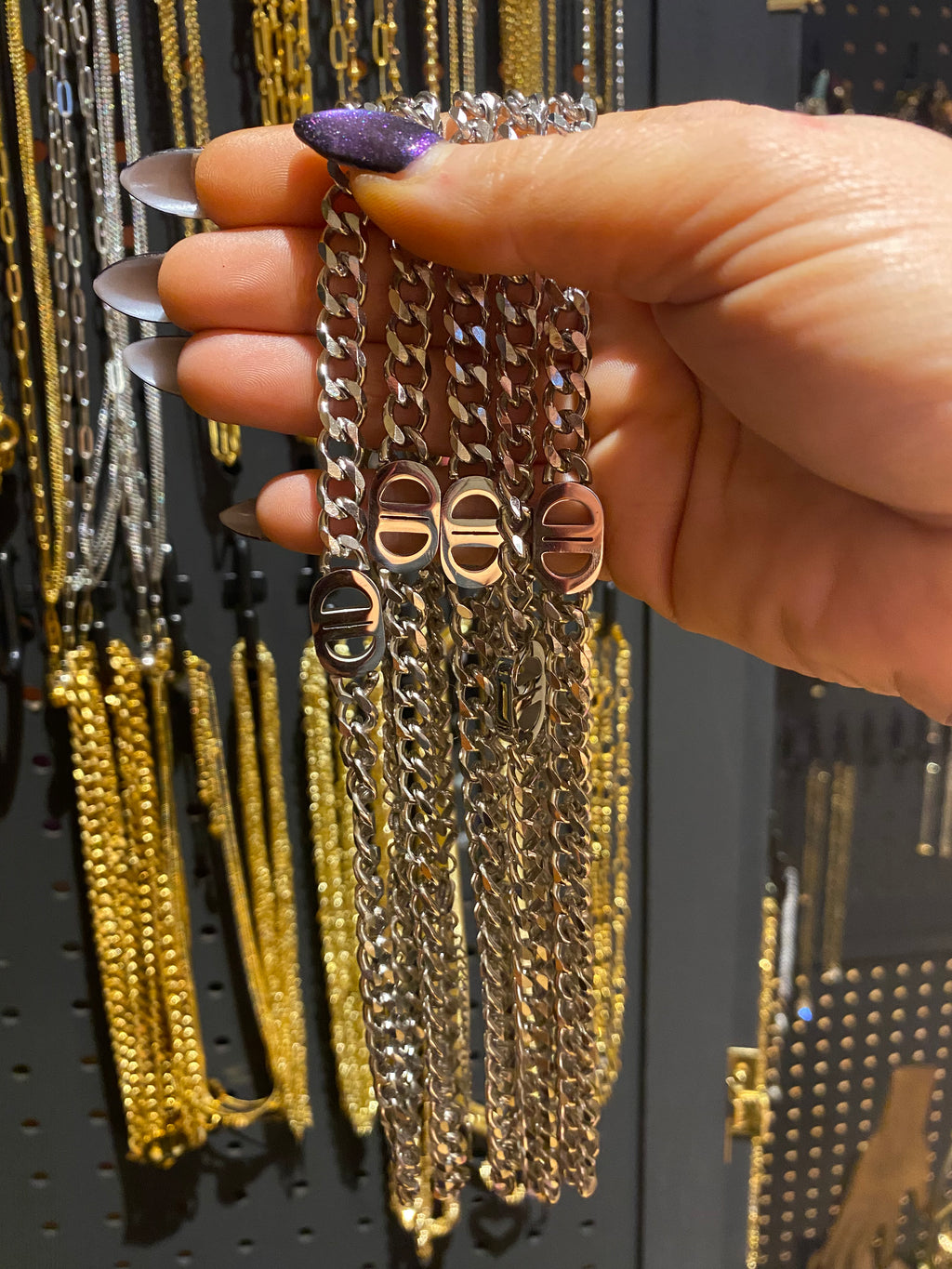 Tulum bold statement chain