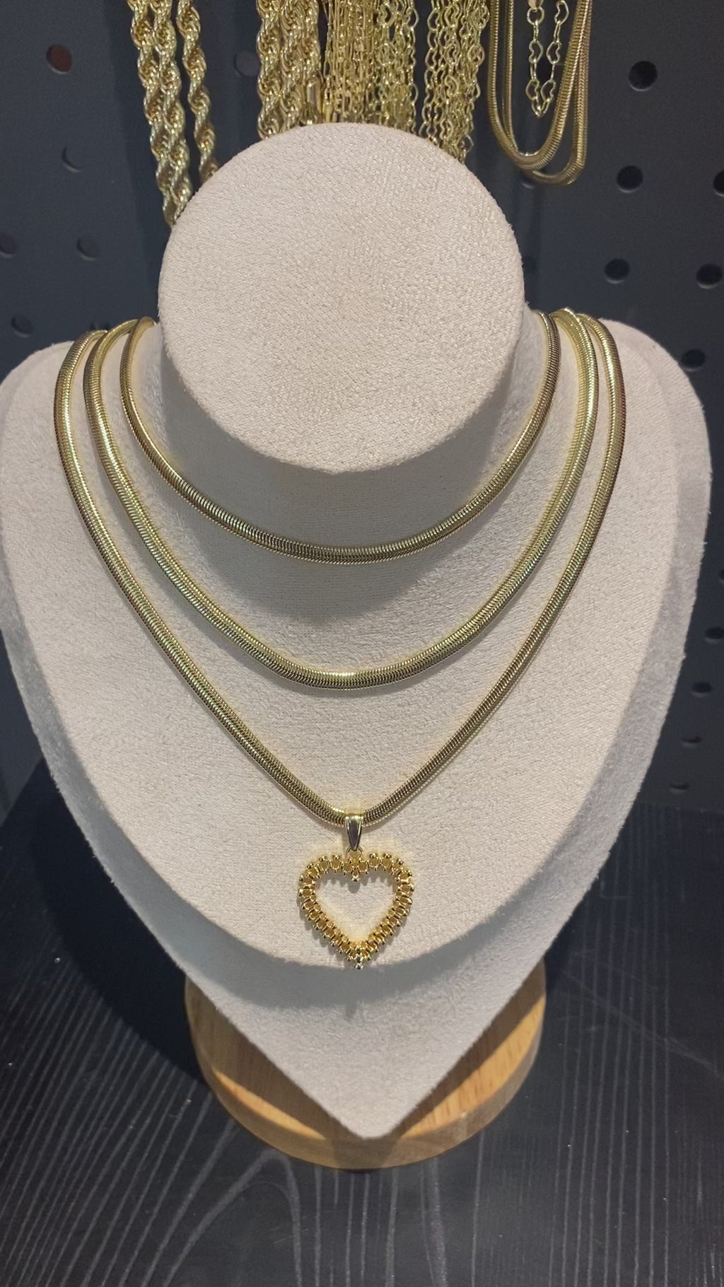 Hannah Herringbone Necklace